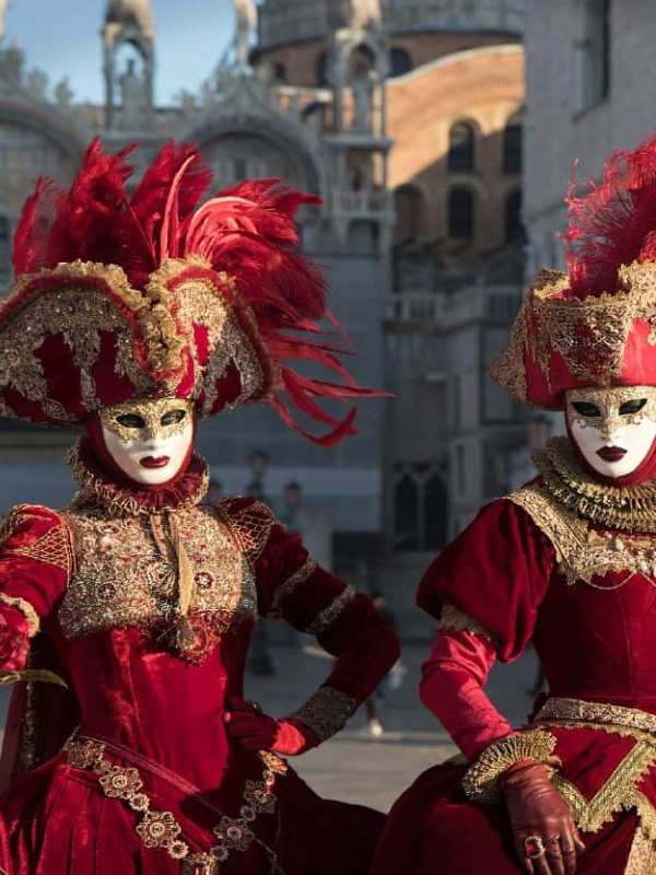 Carnival in Venice with the Trovatore restaurant